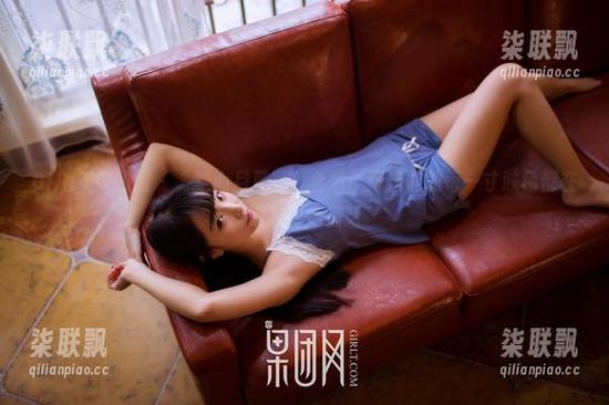 GIRLT果团网-梦心月 GIRLT果团网 - “梦心月夏日”合集:阳光下的每一寸肤色都在跟我说悄悄话