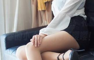 IMiss爱蜜社 – 小九月在线：礼服瞬间，把你的小心脏搅得嘤嘤嘤！