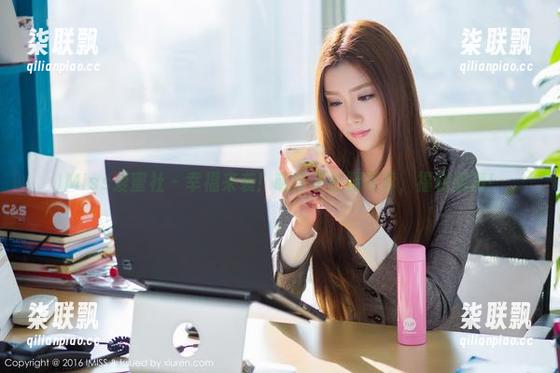 IMiss爱蜜社-萌奈子 IMiss爱蜜社 - 幸福来袭!萌奈子长腿写真,福利满满!