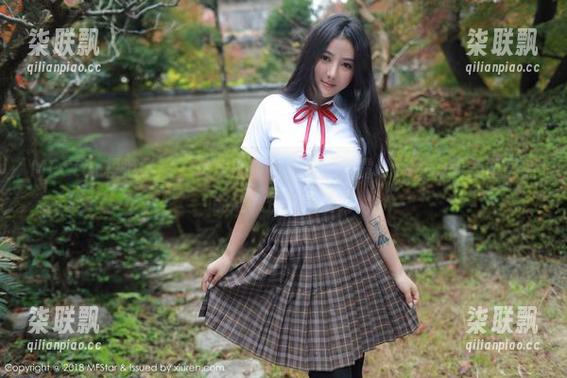 MFStar模范学院 - 透气的夏日合集，露露Andrea的美图居然能让我怀疑人生？