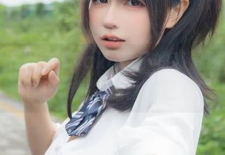 让我们沉浸在Nyako喵子的高清照片里，探索死或生-穗香的魅力！