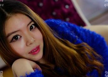 PANS摄影 – 允儿新模试镜：图库大揭秘！资源里隐藏的神奇变脸术！