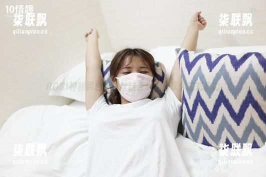ROSI神秘黑色长筒丝袜合集，分享你的想象力