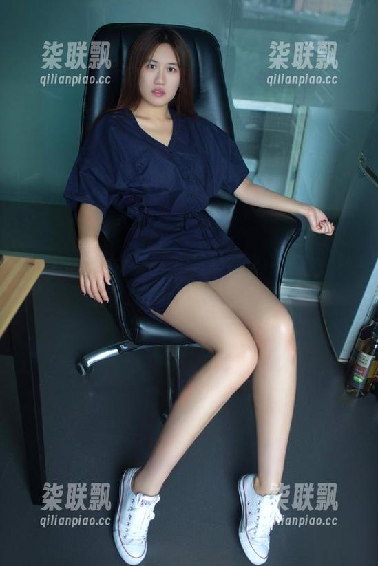 TuiGirl推女郎 - 在各种风格中转身，林清儿的JK写真图集大揭秘