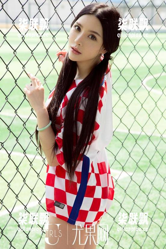 UGirls尤果网 - 不花钱也能享受！王凌宇的长腿美图大放送