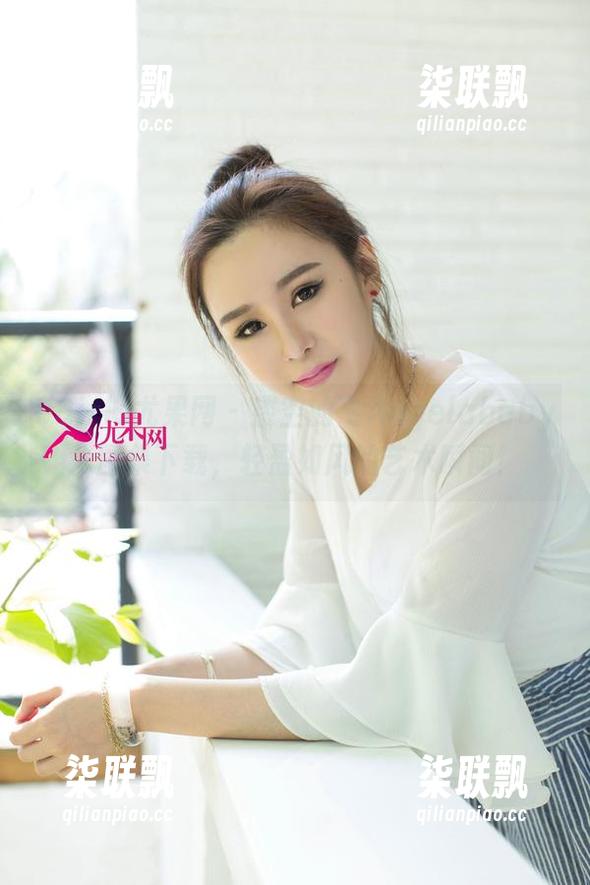 UGirls尤果网 - 镂空的飞Angelababy：图集下载，轻盈如风的艺术瞬间！