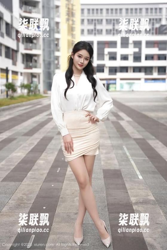 Xiuren秀人网-Olivia童安琪 Xiuren秀人网 - 想知道Olivia童安琪的职业装有多闪亮吗?精彩图片原图展现!