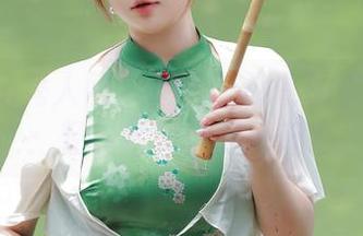 Xiuren秀人网 – 女仆艾小青的美图精选：轻松唤醒你的好奇心