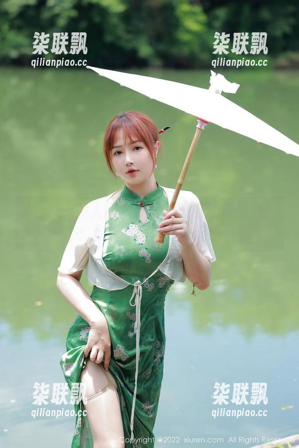 Xiuren秀人网 - 女仆艾小青的美图精选：轻松唤醒你的好奇心