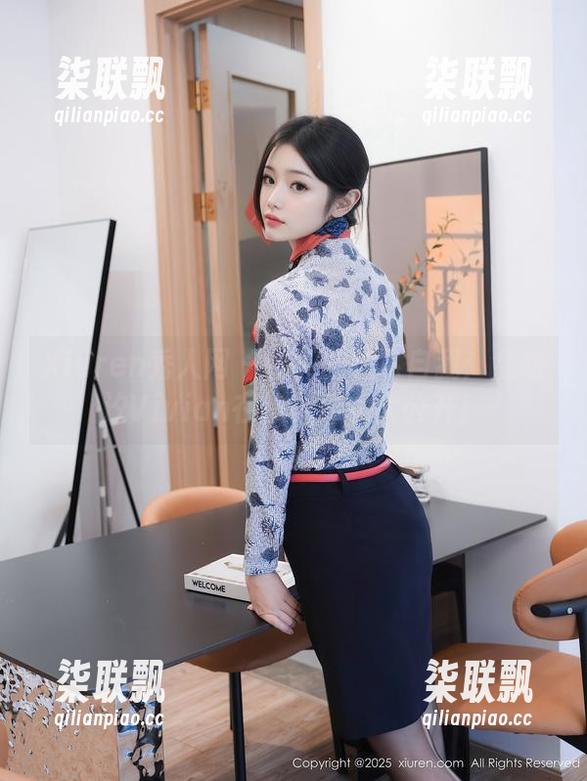 Xiuren秀人网 - 今天的放飞自我：金幼汐Vivian在线死库水大公开！