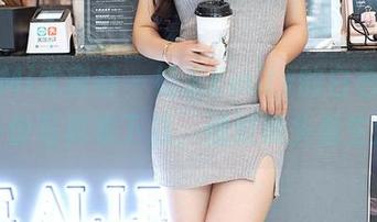 YouMi尤蜜荟 – 奶茶Emily的白色季节：一份写真集下载，透过镜头看生活。