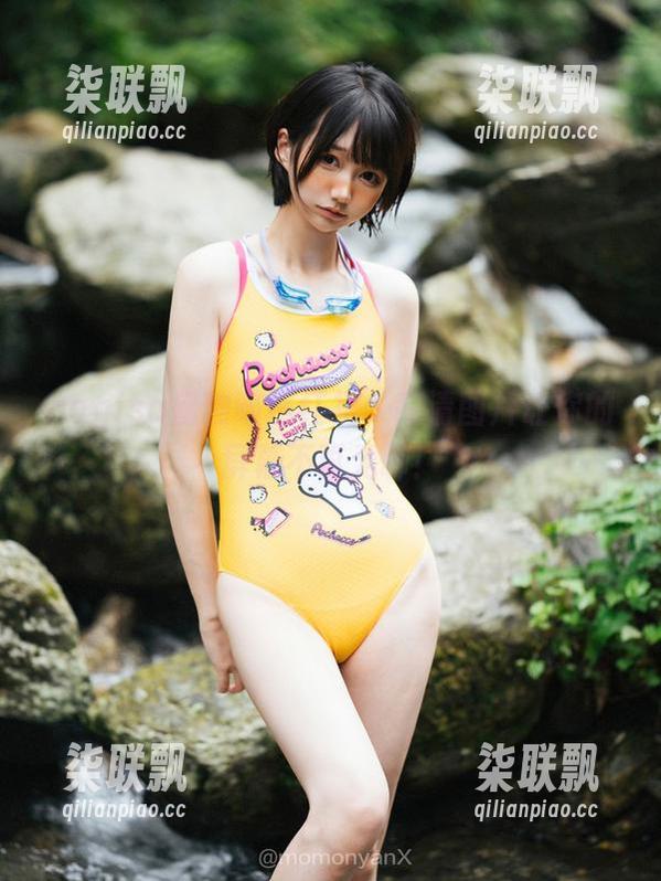 nagisa魔物喵携红裙：高清图片让你的屏幕不再无聊！
