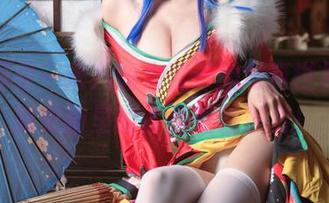 一起探寻一米八的大梨子的写真世界,最新更新里的吉他姐姐魅力!