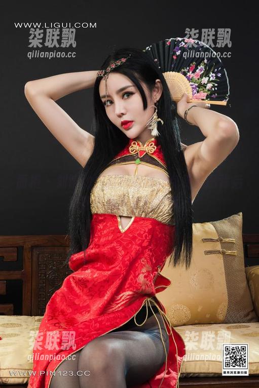 丽柜 - 刘钥的白衬衫探秘，免费美图背后那些不为人知的故事！