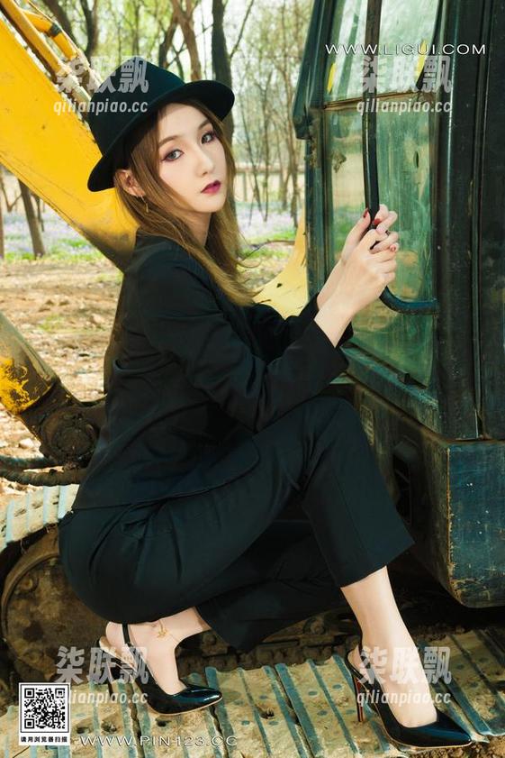 丽柜-敏儿 丽柜 - 最新敏儿写真,看看那些不为人知的小秘密