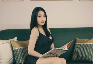 丽柜 – 看！王欣竹的双马尾高清美图，快乐的风就要来了！
