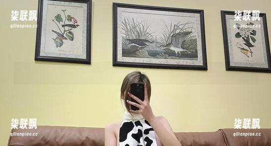 微密圈 - 乙醇子与旅拍：写真图册里藏着多少未解的‘酒’意？