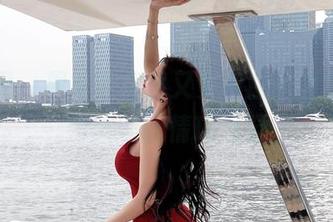 微密圈 – 周妍希竟然又更新白丝图集了，今天的心情琪瑟瑟