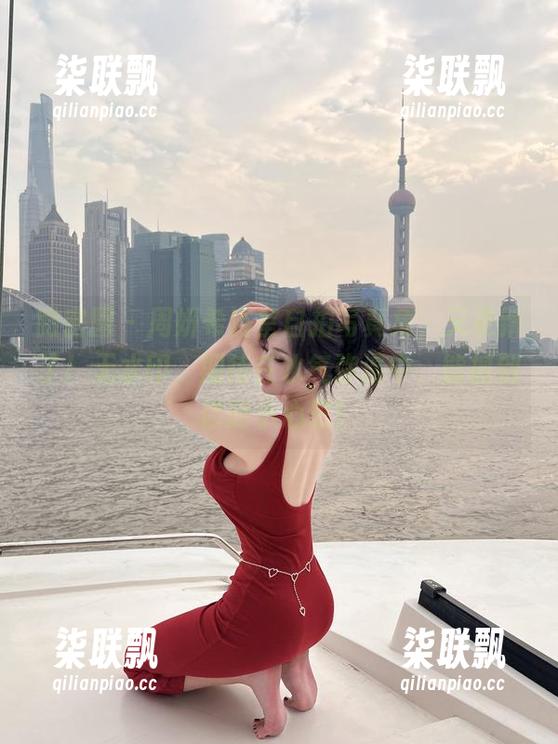 周妍希 微密圈 - 周妍希浴室自拍写真集,又更新了!无水印,期待在水气弥漫中,能抓到你的小心思!