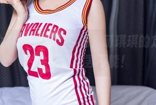 头条女神 – 一起运动吧，萌琪琪的定制图片会让你欲罢不能！