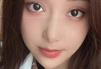 微密圈 – 你见过奶雯的墨绿内裤吗？原图下载，告诉你绝对不后悔！