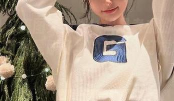 微密圈 – 美图大放送！妮是老虎的职业装图集，简直是职场里的时尚“打虎”高手！