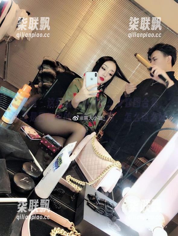 微密圈 - 这组宸大小姐的少女套图合集，简直是日常中的一缕清风啊，怎么这么好看！