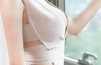 推女神 – 最新写真来袭，刘钰儿和她的丝袜故事，谁在倾听？