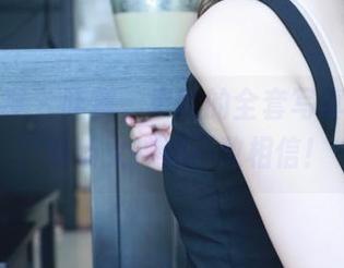 梦丝女神 – 哇塞，灵唯的全套写真在长城，电喵女神都不敢相信！