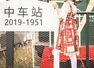 梦丝女神 – 护士玥玥的秘密,精选作品集:那些温柔的眼神,似乎在传递着无言的情感