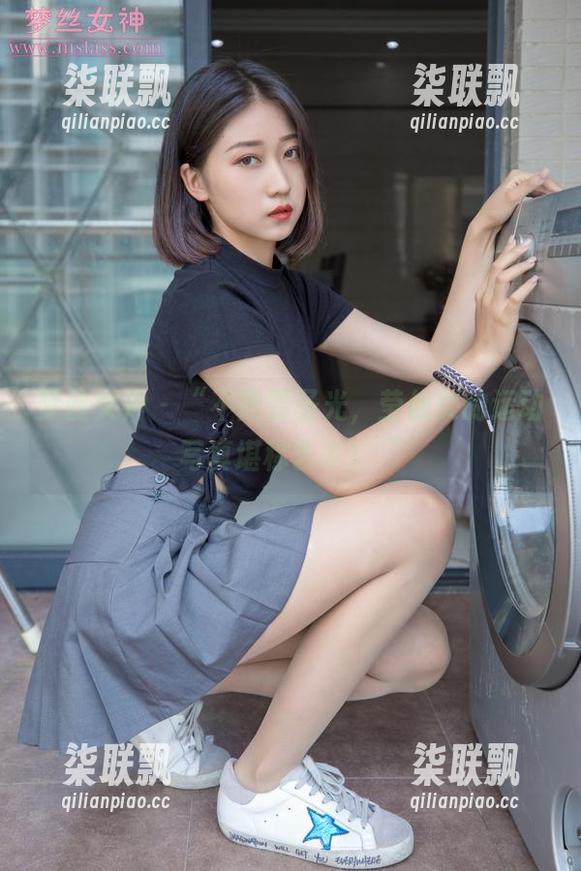 梦丝女神 - “不需要圣光，莹仙女的运动写真堪称艺术！“