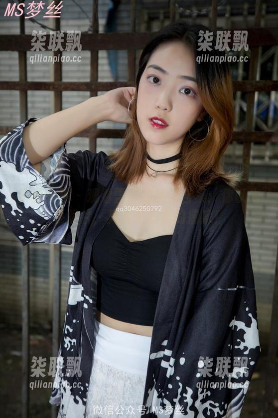 梦丝女神-雪馨 梦丝女神 - 观看雪馨的旅拍合集:你以为是照片,其实是心情的揣摩!