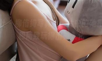 波萝社 – 柳侑绮写真，图片中的她把随意和精致玩得出神入化