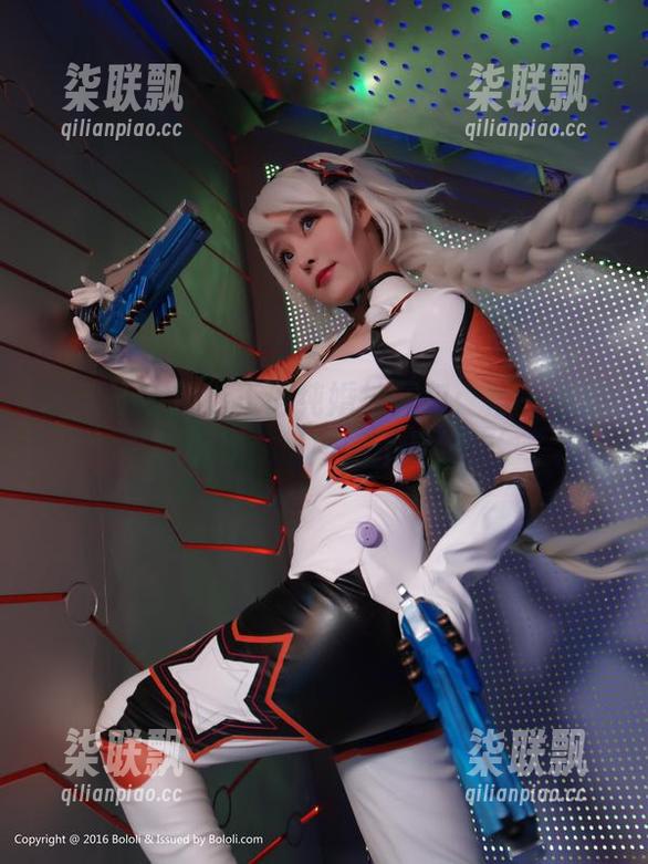 波萝社 - 精选王语纯婚纱图包：每一张都在告诉你，‘婚姻不是终点’