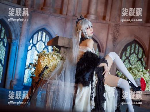 爱老师phd×奶牛写真：分享日常里的“奶香四溢”
