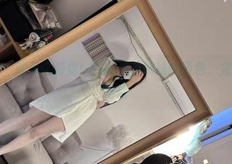 微密圈 – 就爱这感觉！玫桃泡芙妹妹的图包，完美视觉体验