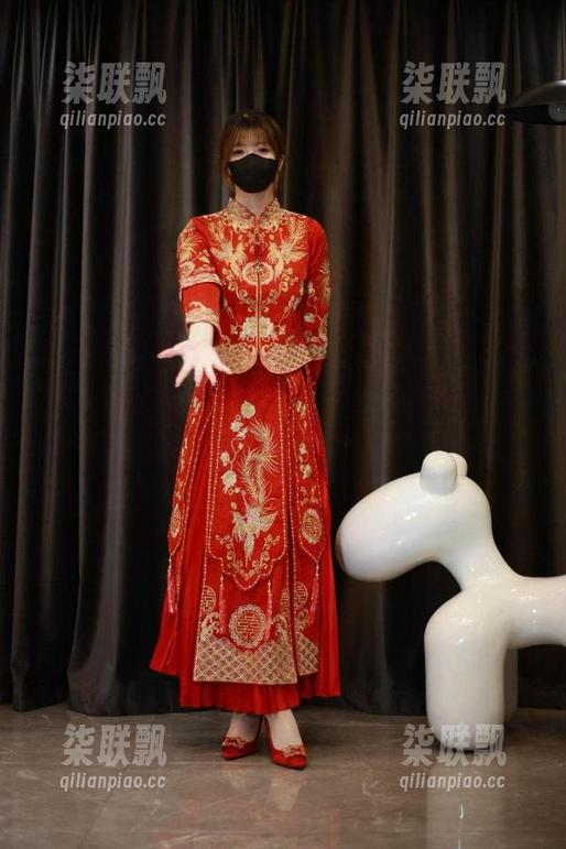 微密圈 - 不要错过！白龙猫女镂空写真，透过屏幕感受那份免费魅力！