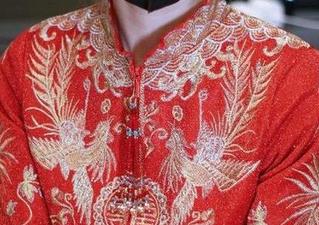 微密圈 – 白龙猫女的肉丝秀禾服：一辑不容错过的图库精选