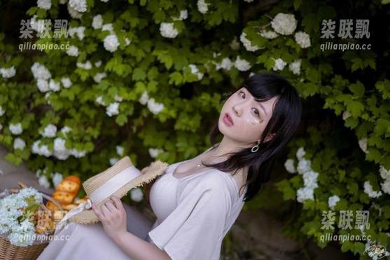 皮皮奶可可爱了啦 皮皮奶可可爱了啦全集——轻松一刻,日常写真满分!