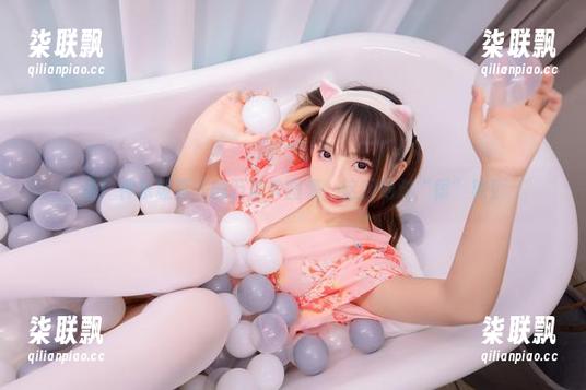 看！神乐坂真冬的万圣节图集，这回绝对“惊”艳！