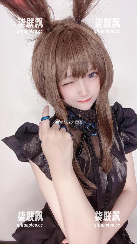 当神探火狸狸遇上定制写真：你可能会被可畏惊艳到！