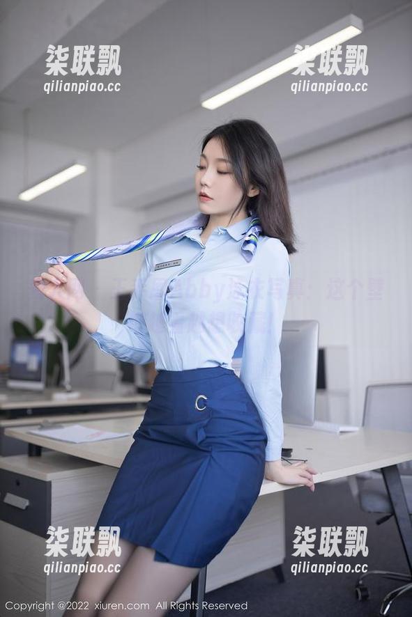 秀人网 - 王乔恩Abby泳衣写真：这个壁纸越看越想收藏！