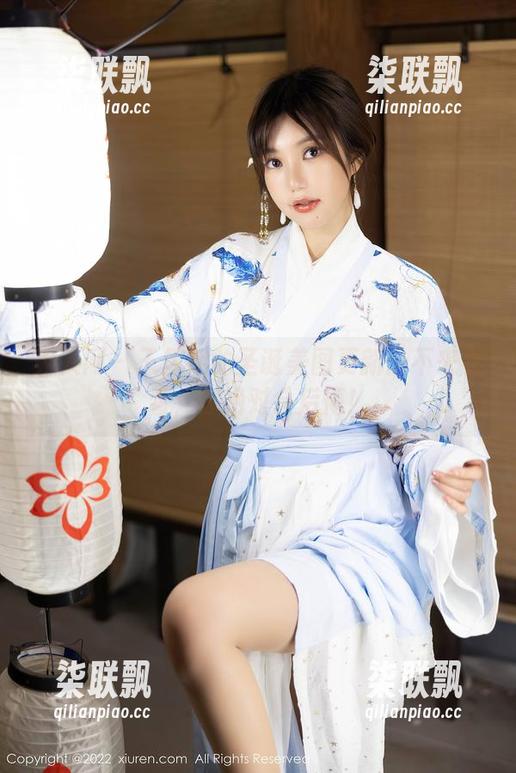 秀人网 - 王伊纯的圣诞美图更新：不来看看，你绝对会后悔！