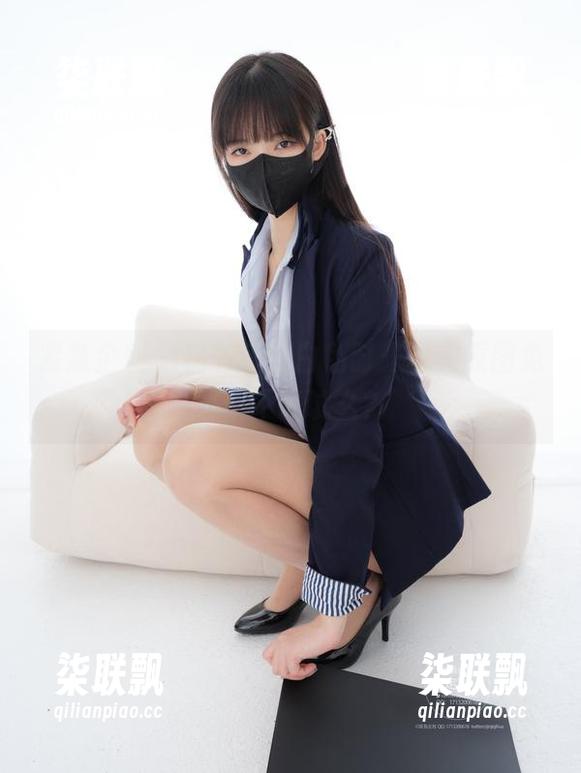 紧急企划 - 林书辞的白色时光机，原图免费，不试试么？