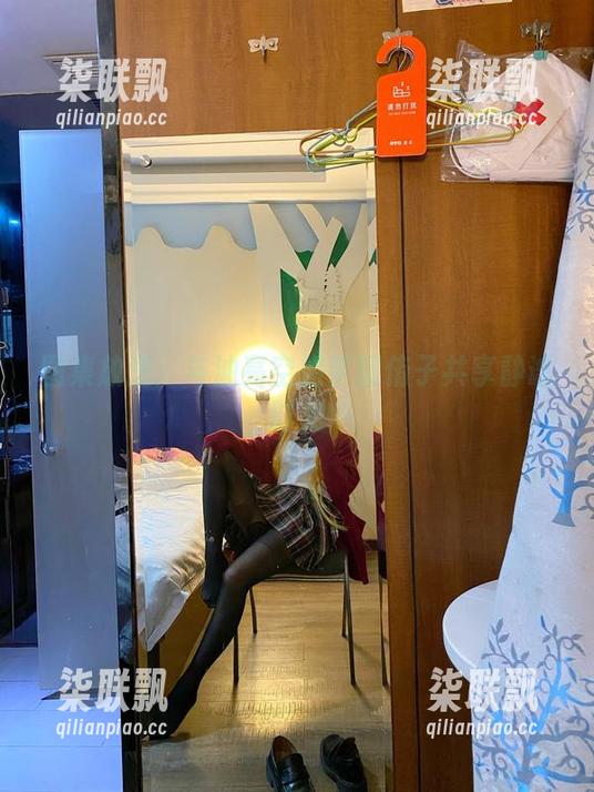 图集放送：与油亮空姐芋圆侑子共享静谧时光