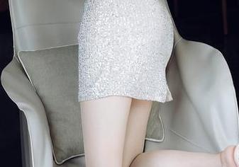 花漾show – Angela小热巴泳衣写真,让你在沙滩上也能感受海风!原图资源在这里!