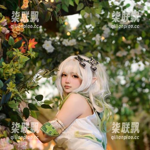 莱可Raika纯白写真，让我忍不住想：白到底是什么颜色…
