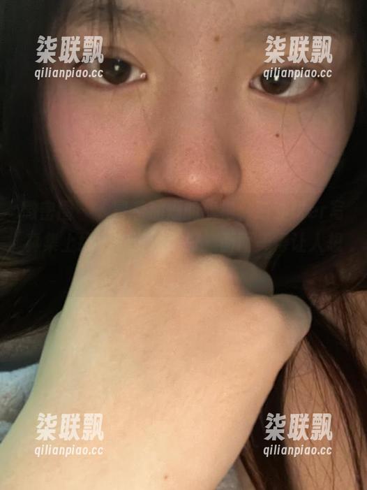 微密圈 - “冒着油烟的旗袍，葱油饼er写真集上线！”资源贼好，画面美得让人想翻个跟头。