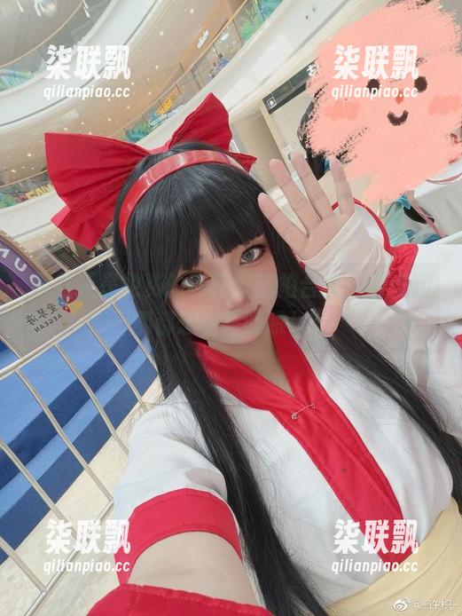 而且还是免费的！许枳旅拍合集，随便翻翻都想说“哇哦！”