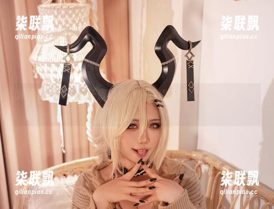 泳池游乐场，贞子蜜桃全集中的欢乐与魔性，快来下载！